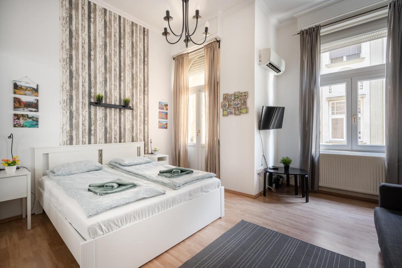 K10 - Kazinczy Street Heritage Suite - Best Location By Bqa Budapest Exterior foto